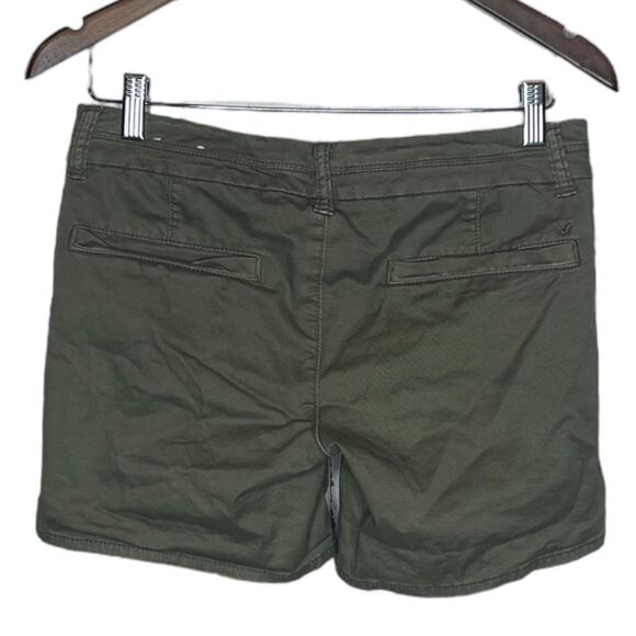 American Eagle Green Midi Shorts size 2 - Picture 2 of 5